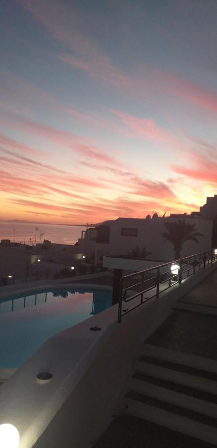 Apartment Portonovo La Paloma Amazing Sea View & Swimming Pool-Good Wifi -Free Ac- Private Parking Puerto del Carmen  Exterior photo